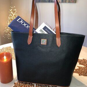 NWT Dooney & Bourke Black Leather Zip Shopper With Dustbag